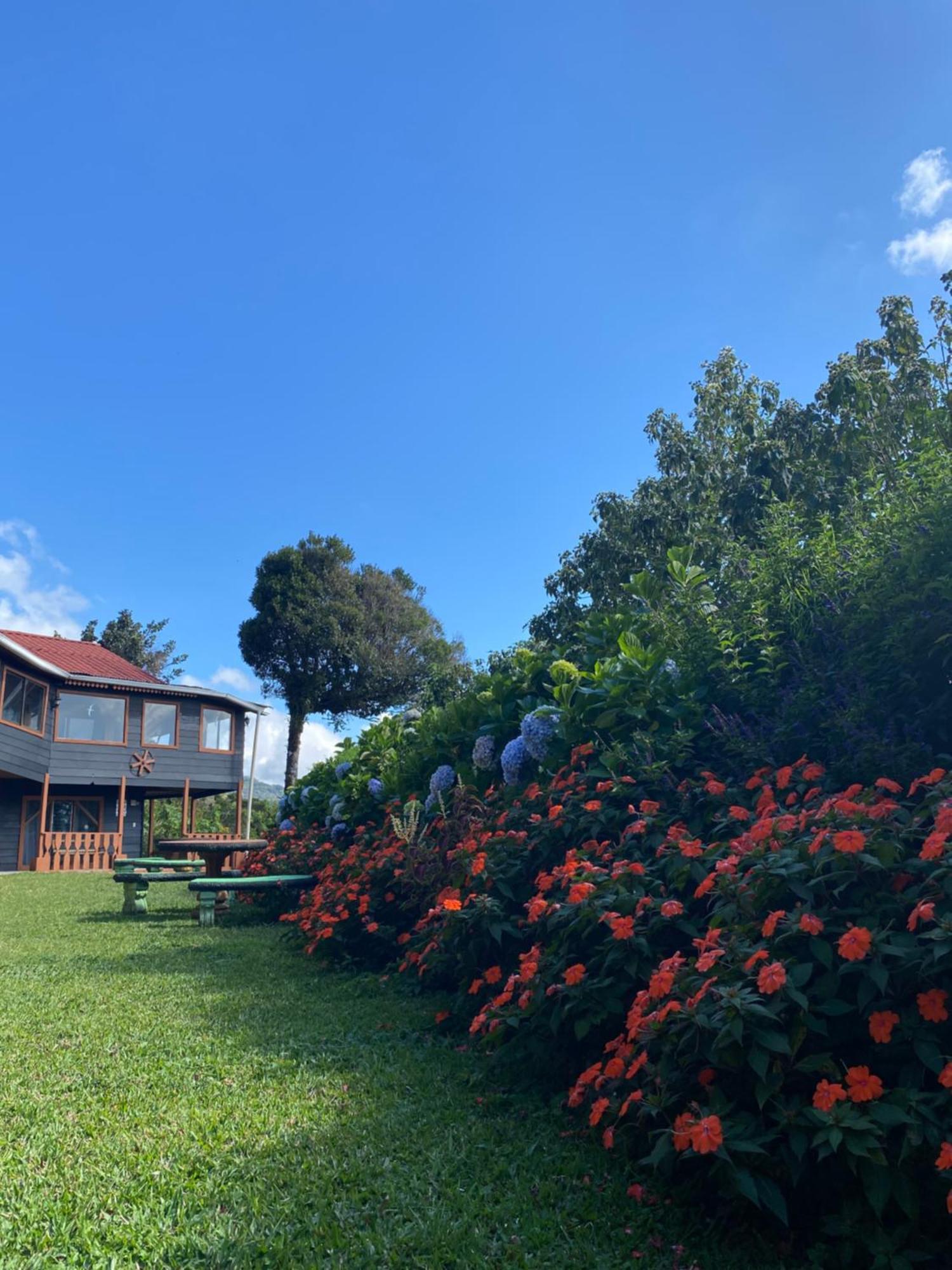 Rancho Makena Bed & Breakfast Monteverde Bagian luar foto